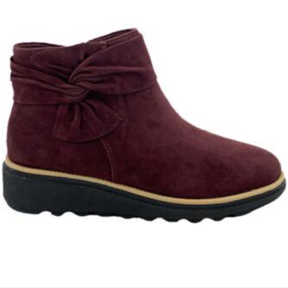 Clarks Collection Suede Ankle Boots with Bow - Sharon Salon. New, Never Worn.